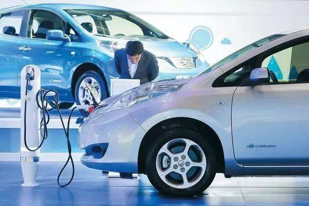 新能源汽车补贴方案未落地|为何荣威、吉利、小鹏等多家车企均涨价？